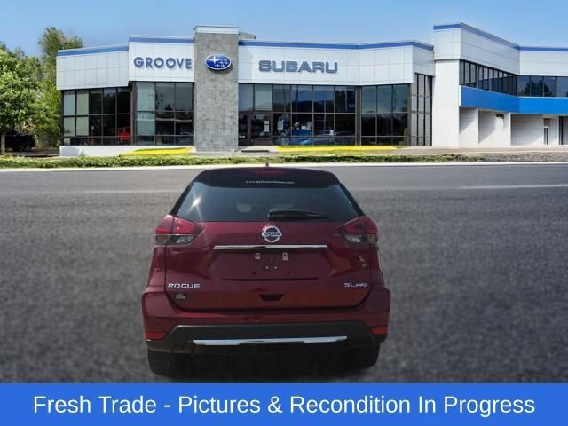 Used 2019 Nissan Rogue SL AWD/4WD image 5