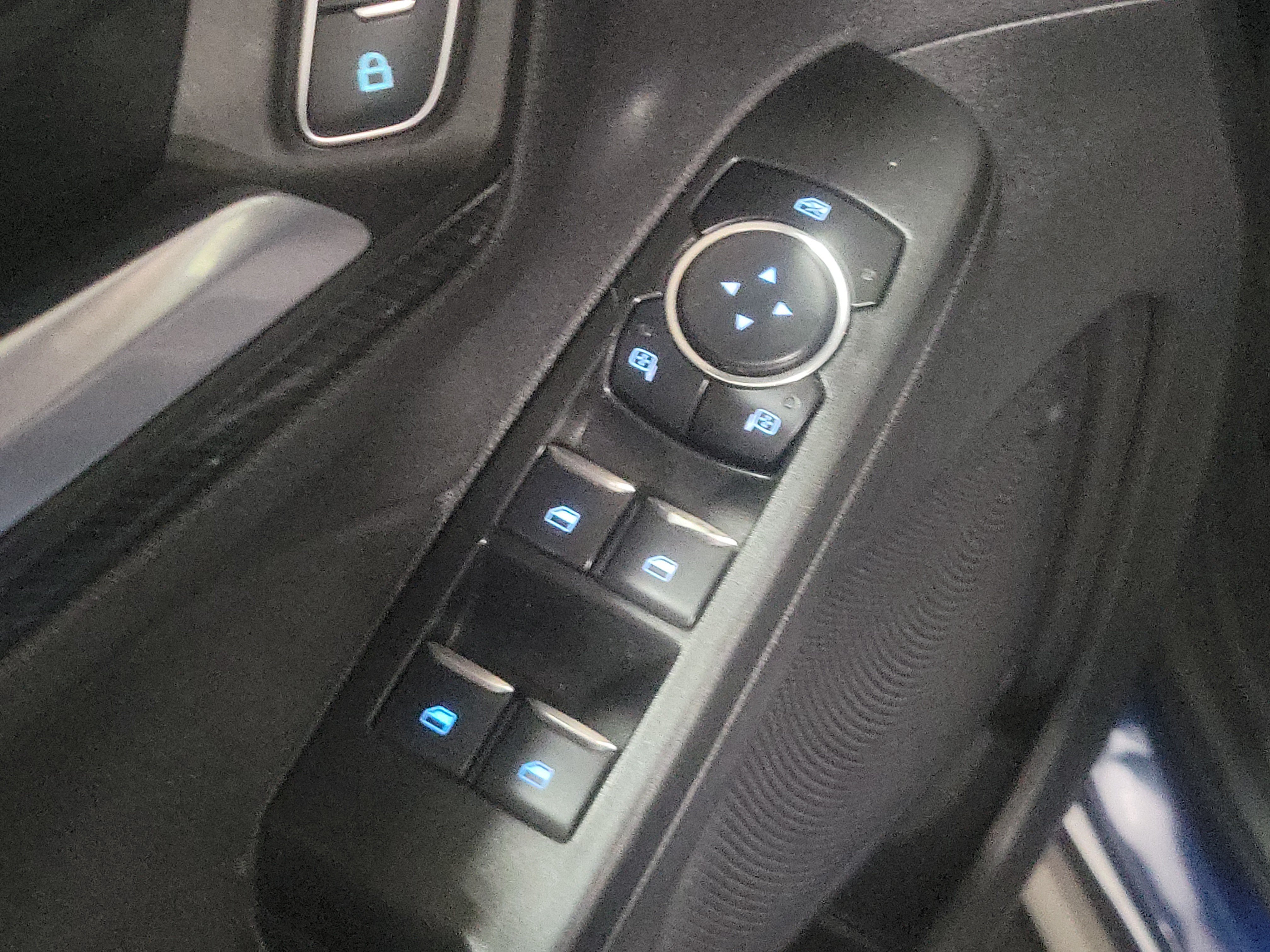 Used 2023 Ford Escape ST-Line FWD image 20