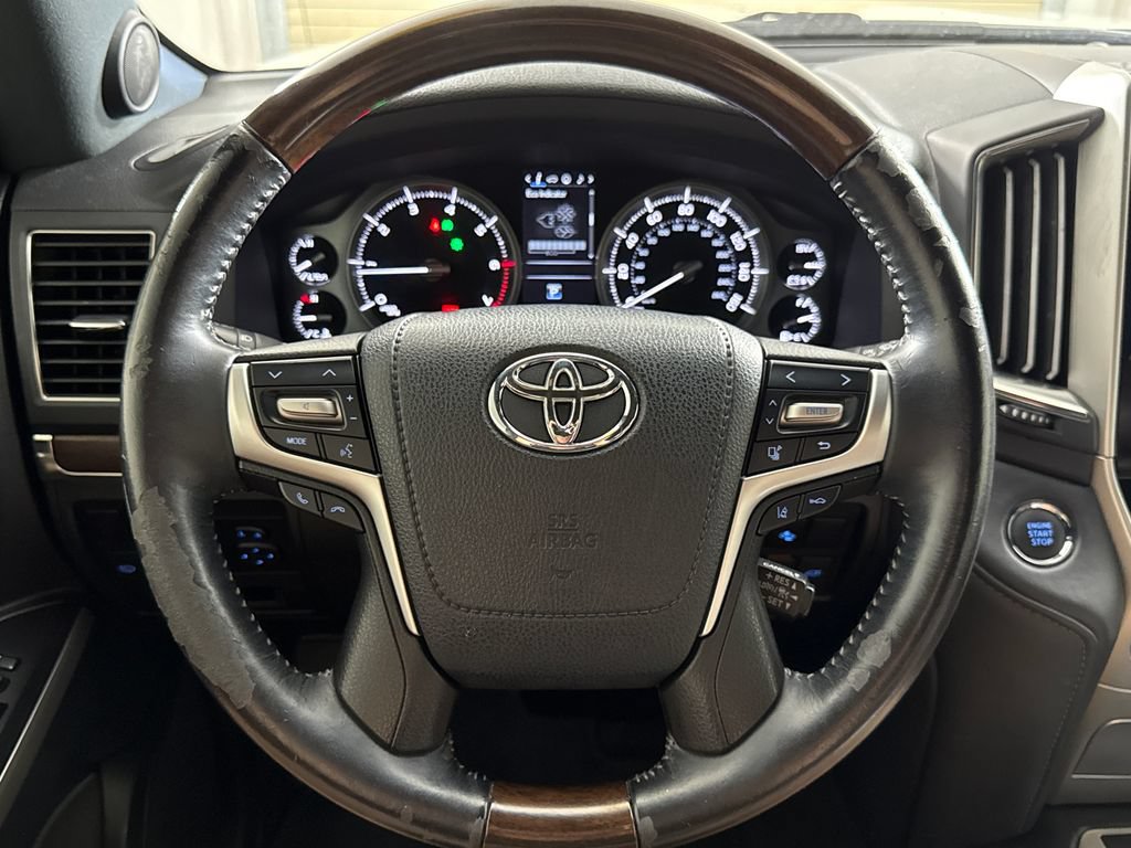Used 2019 Toyota Land Cruiser AWD/4WD image 14