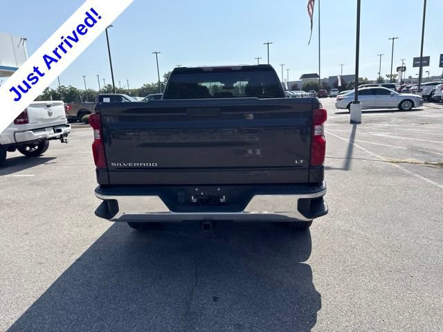 Used 2022 Chevrolet Silverado 1500 LT AWD/4WD image 3