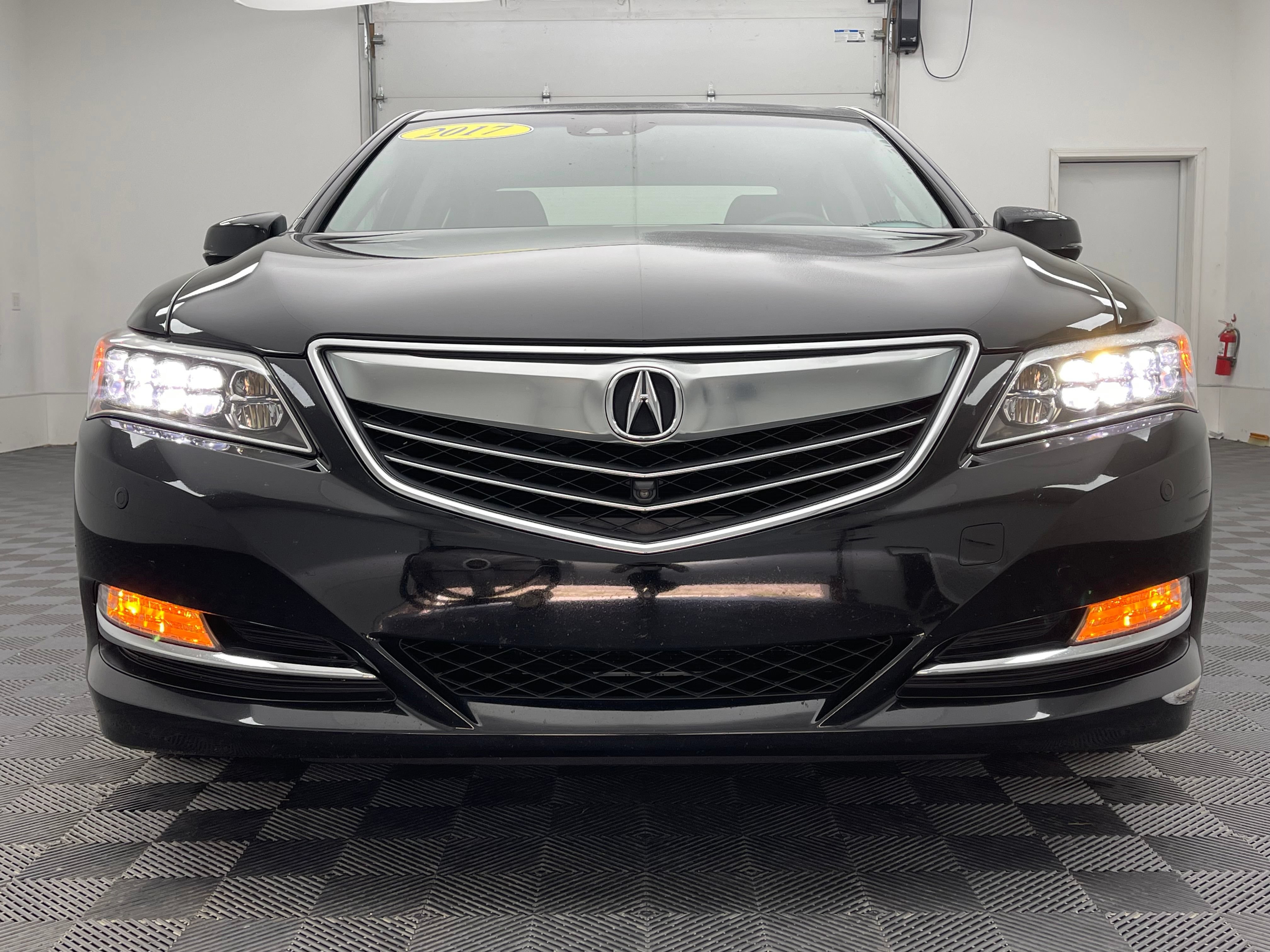 Used 2017 Acura RLX w/ Advance Package FWD image 13