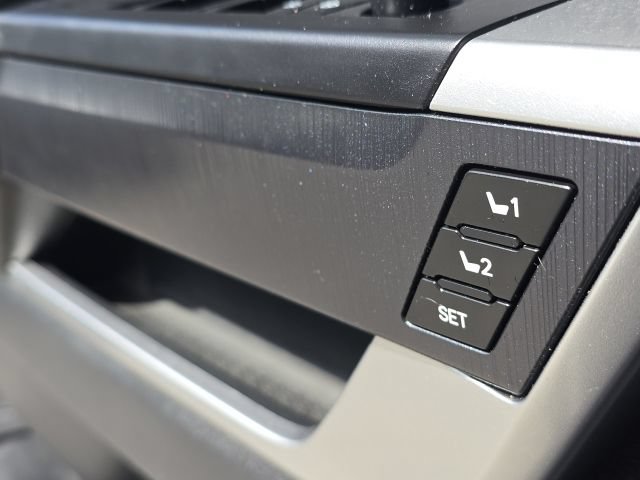 Used 2023 Toyota Tundra Platinum w/ Advanced Package AWD/4WD image 25