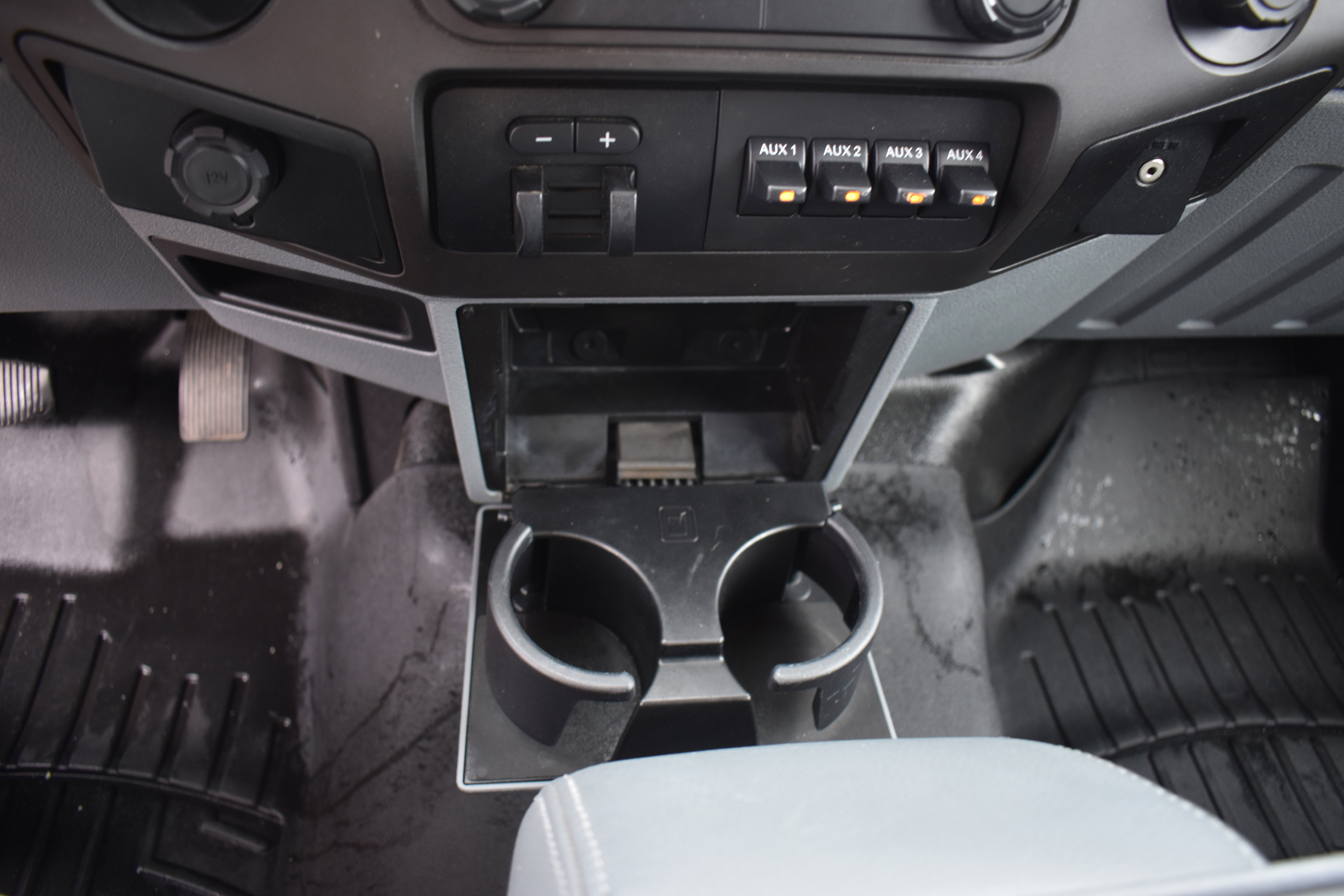 Used 2015 Ford F250 XL w/ Power Equipment Group image 20