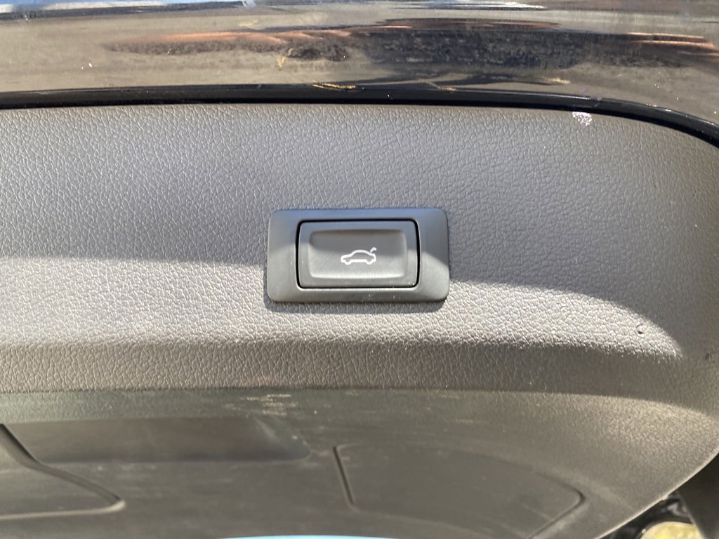 Used 2013 Audi Q7 3.0T Premium Plus w/ Premium Plus Pkg image 19