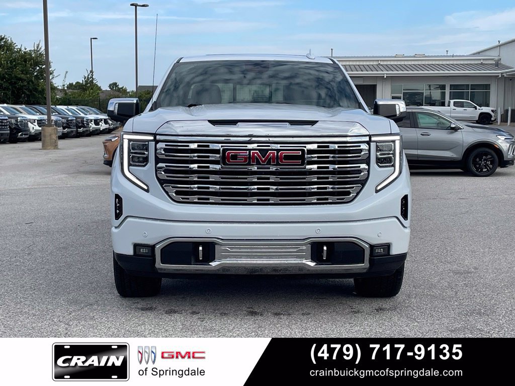 Used 2026 GMC Sierra 1500 Denali AWD/4WD image 2