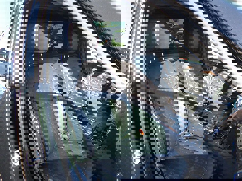 Used 2013 Mercedes-Benz GL 450 4MATIC image 24