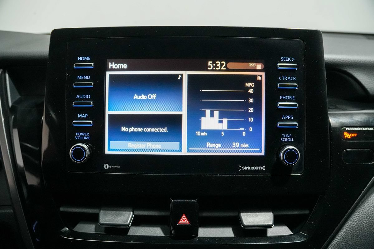 Used 2021 Toyota Camry SE FWD image 12