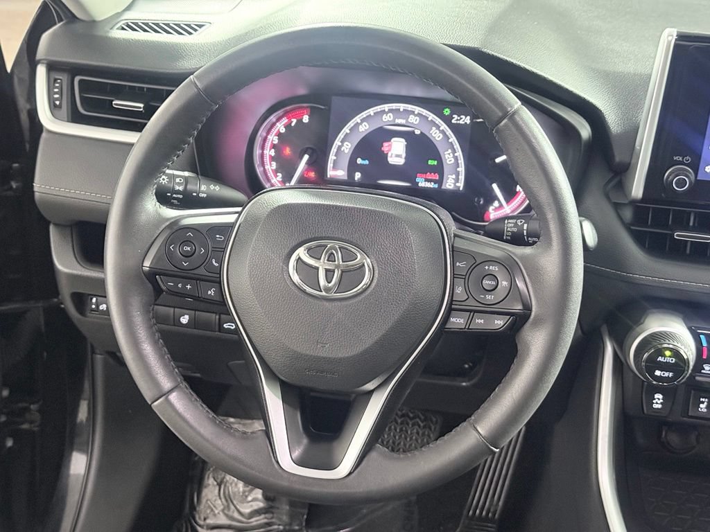 Used 2023 Toyota RAV4 XLE Premium AWD/4WD image 12