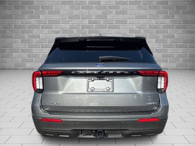Certified 2025 Ford Explorer Active image 7