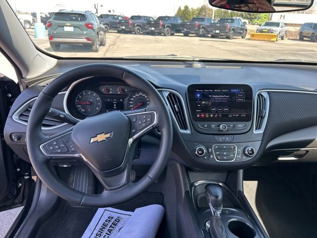 Used 2024 Chevrolet Malibu LT w/ Midnight Edition image 10