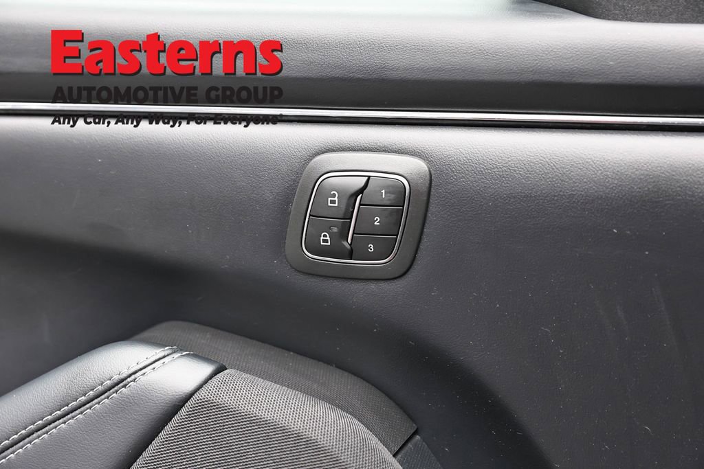 Used 2021 Ford Mustang Mach-E Select RWD image 19