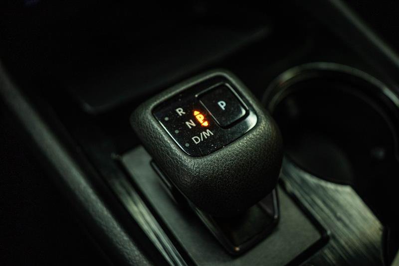 Used 2025 Nissan Rogue SV FWD image 21