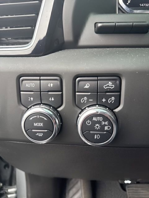 Used 2025 GMC Sierra 1500 Denali AWD/4WD image 18