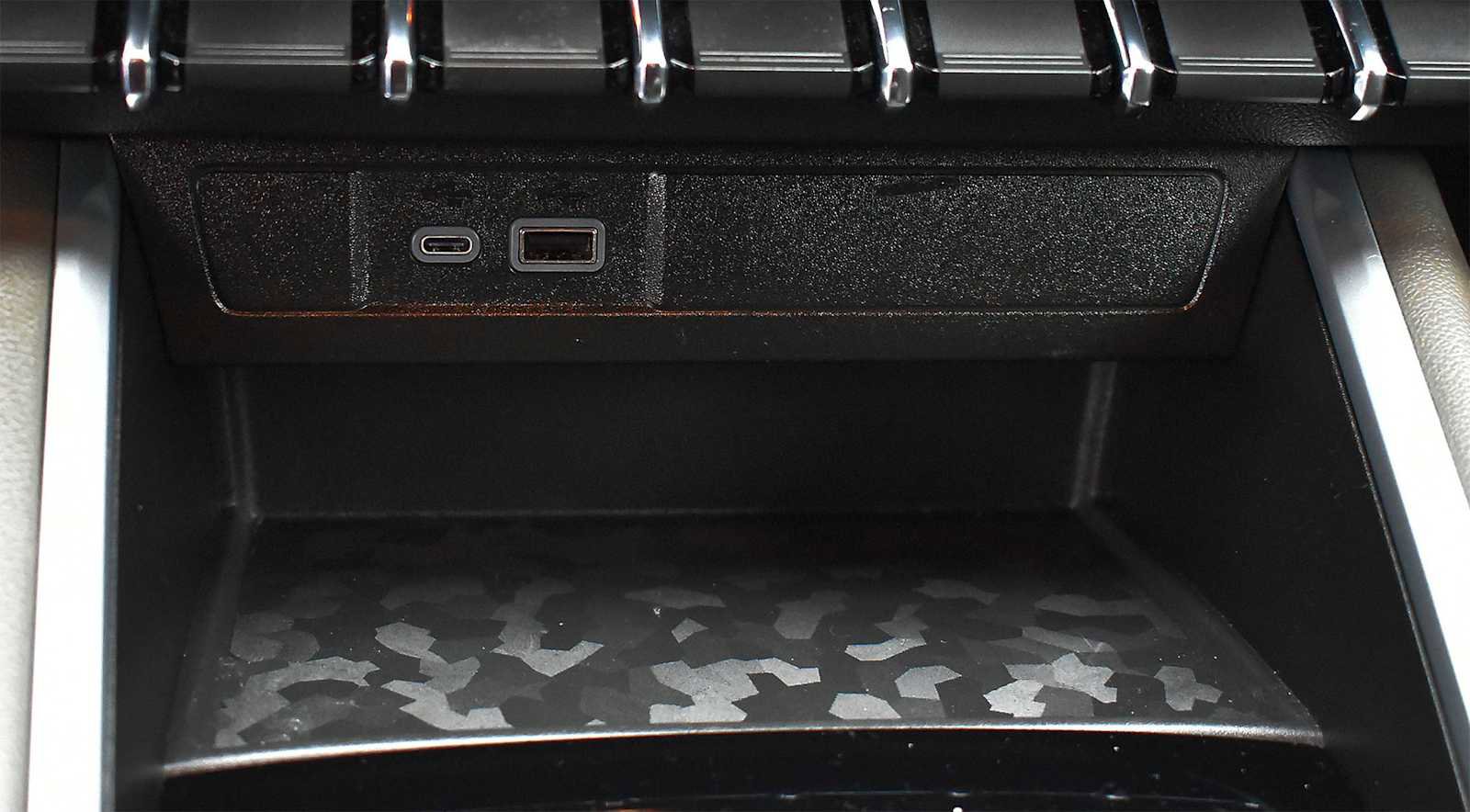 Used 2024 Chevrolet Colorado ZR2 w/ ZR2 Bison Edition image 26