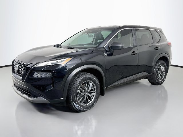Used 2023 Nissan Rogue S FWD image 4