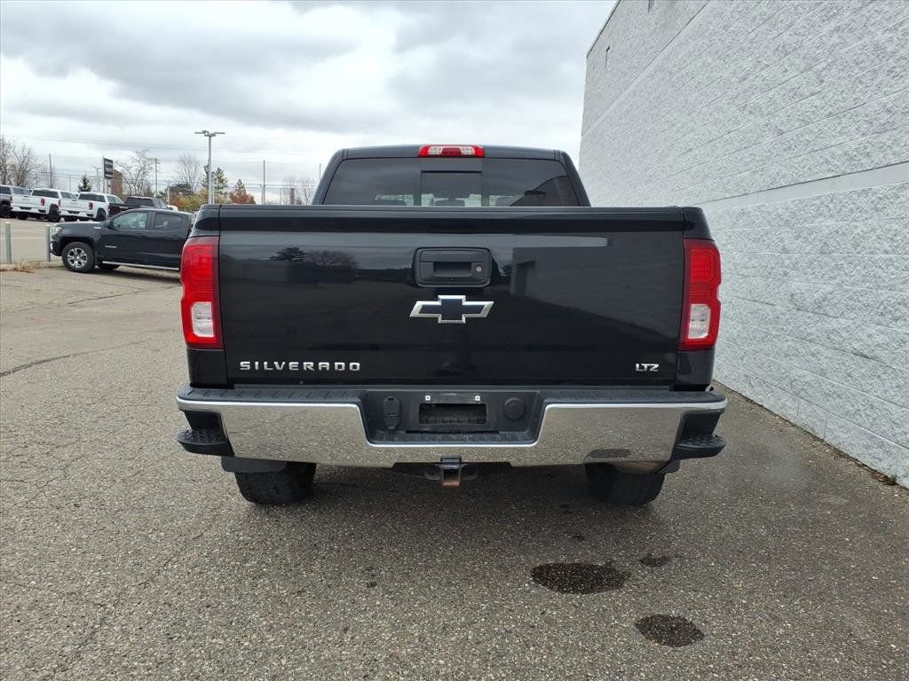 Used 2017 Chevrolet Silverado 1500 LTZ image 7