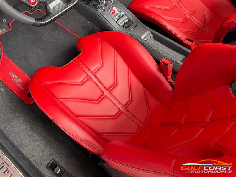 Used 2014 Ferrari 458 Spider RWD image 22