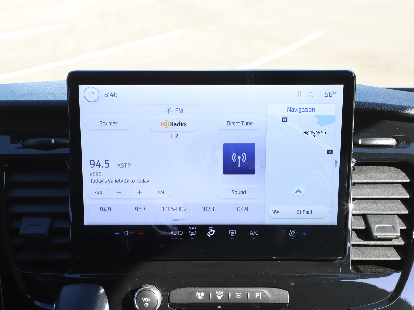 Used 2024 Ford Transit 350 XLT RWD image 15