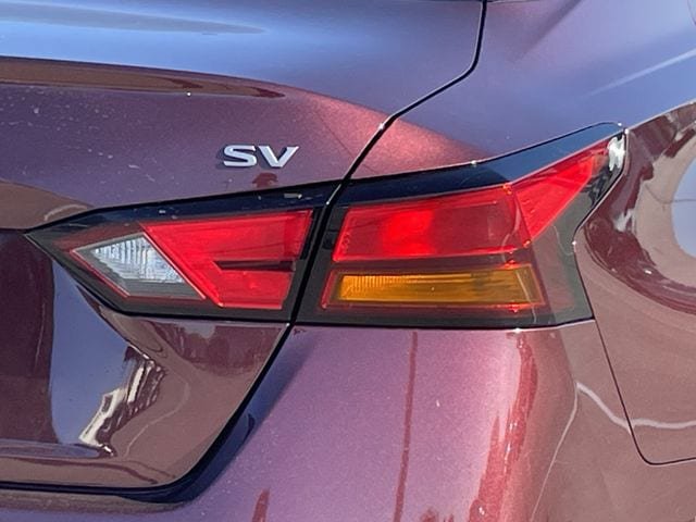 Used 2024 Nissan Altima 2.5 SV FWD image 6