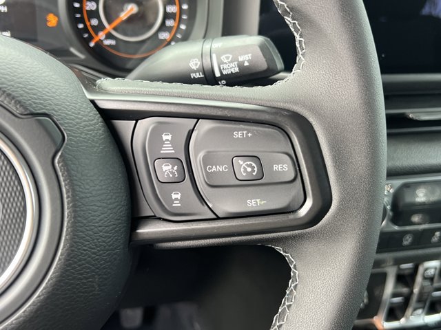 New 2026 Jeep Gladiator Sport AWD/4WD image 18