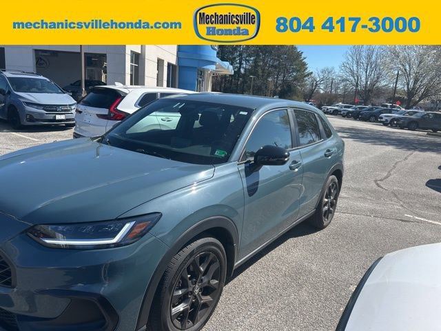Used 2025 Honda HR-V Sport image 1
