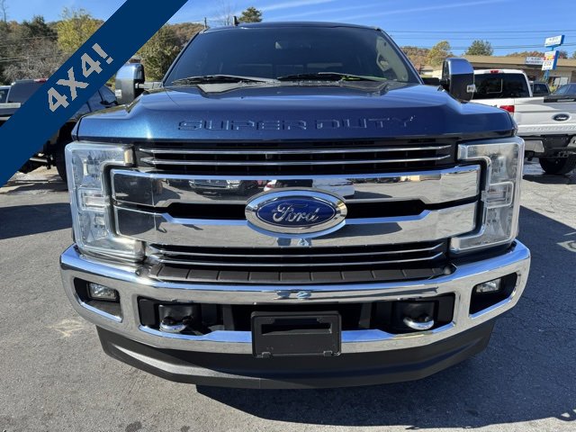 Used 2019 Ford F250 Lariat w/ Chrome Package image 6