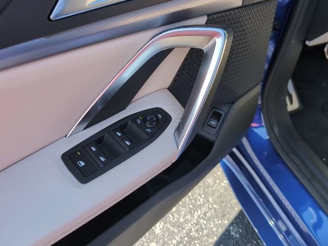 Used 2025 BMW X2 M35i image 21