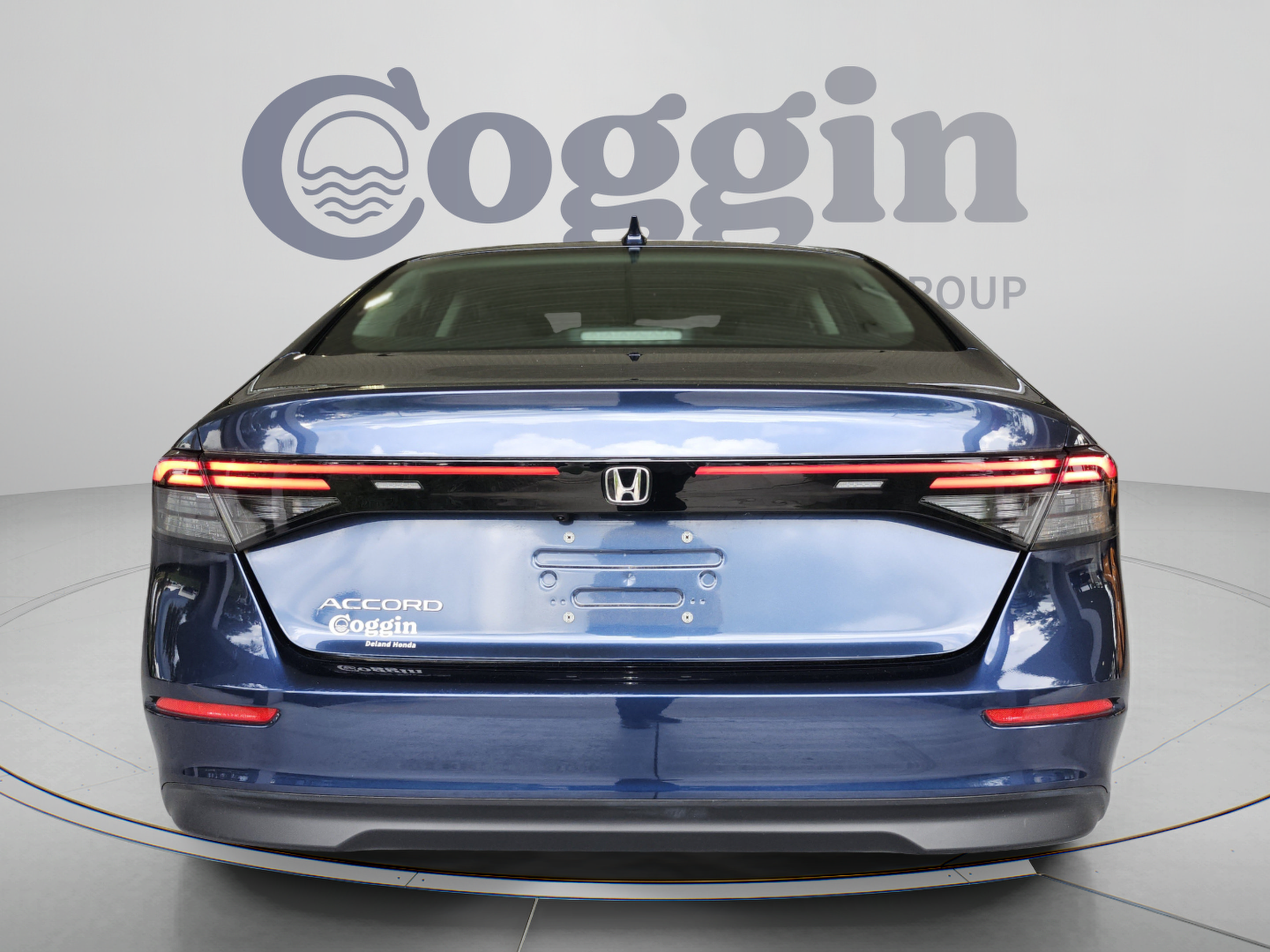 Used 2024 Honda Accord EX image 5