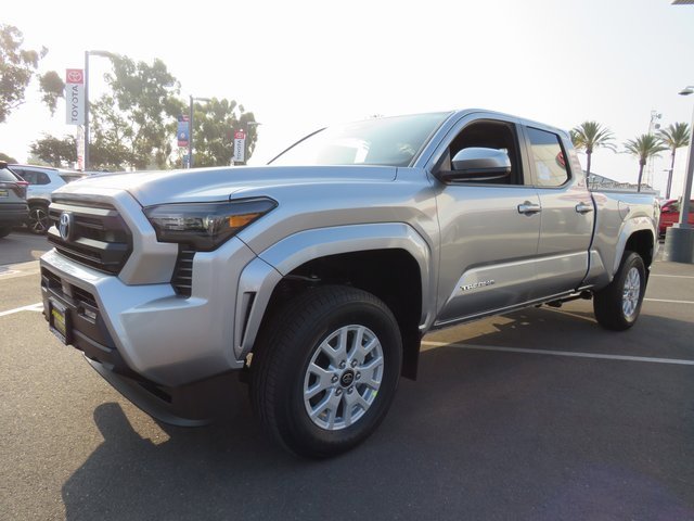 New 2025 Toyota Tacoma SR5 image 3