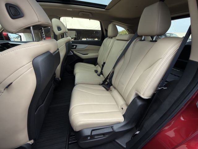 Certified 2025 Acura MDX w/ Technology Package FWD image 27