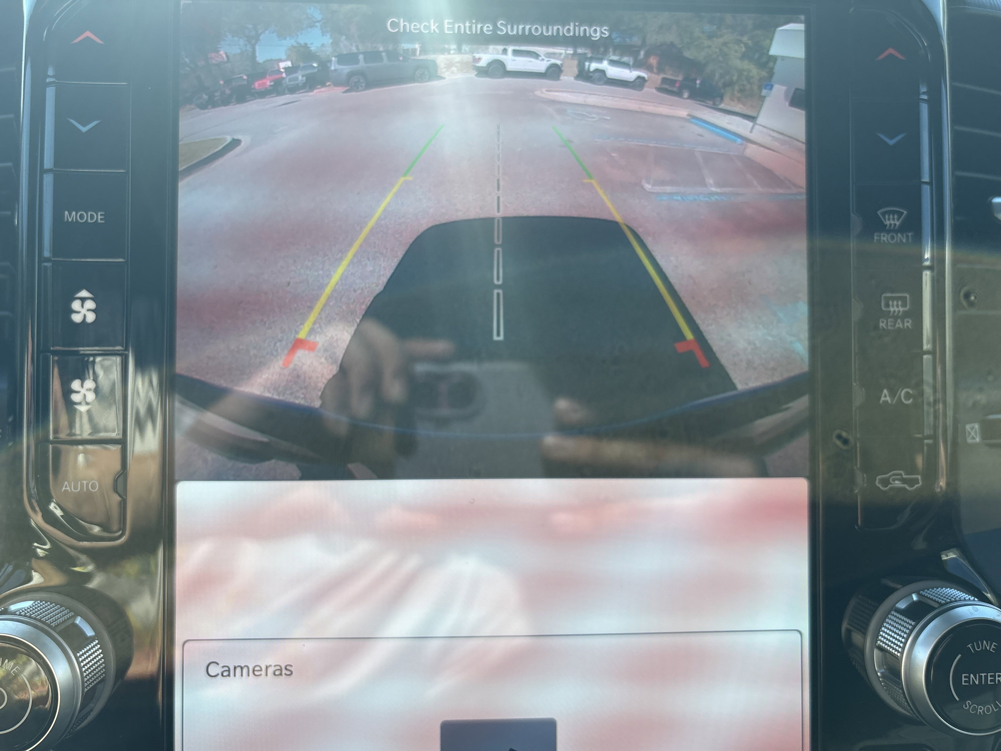 New 2026 RAM 1500 4x4 Crew Cab image 30