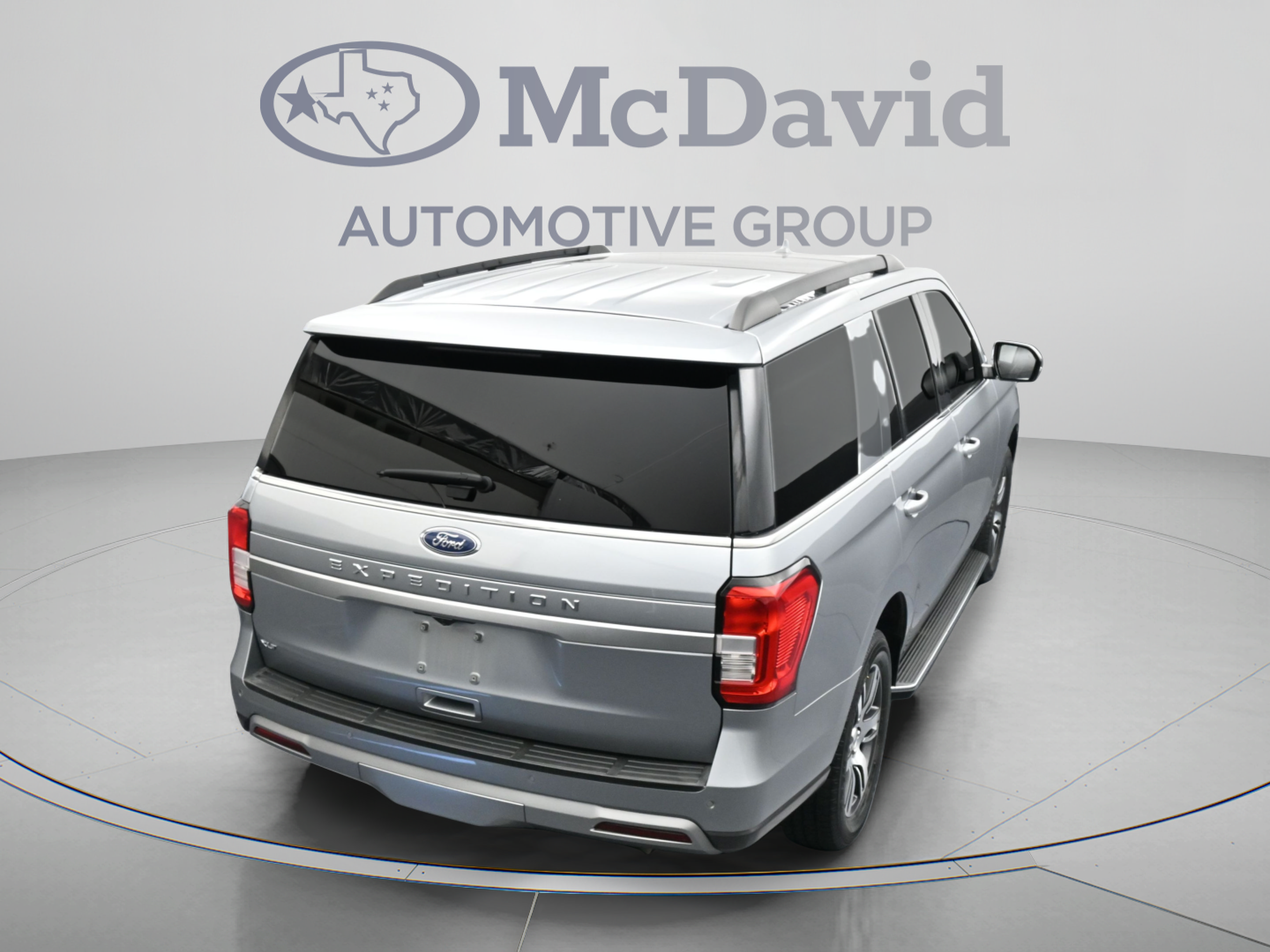 Used 2023 Ford Expedition XLT RWD image 40