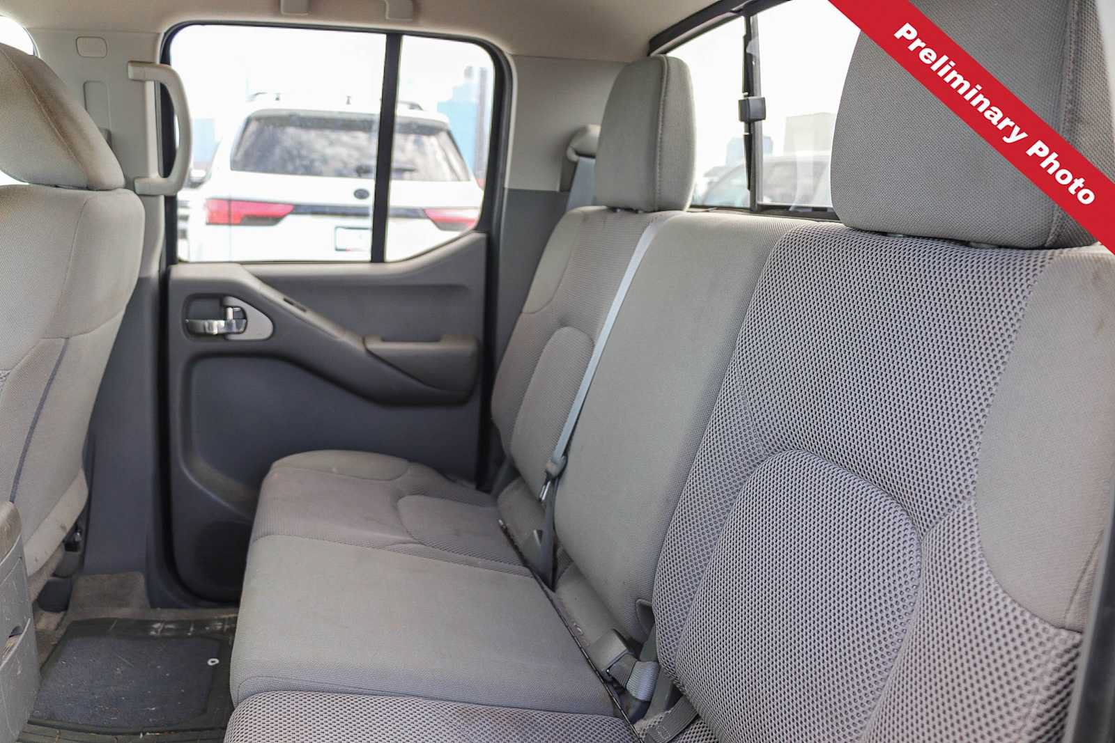 Used 2018 Nissan Frontier SV w/ Value Truck Package RWD image 14