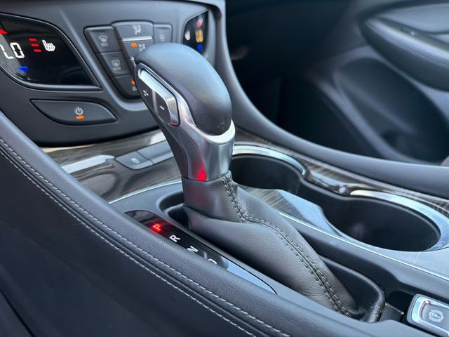 Used 2019 Buick Envision Essence image 32