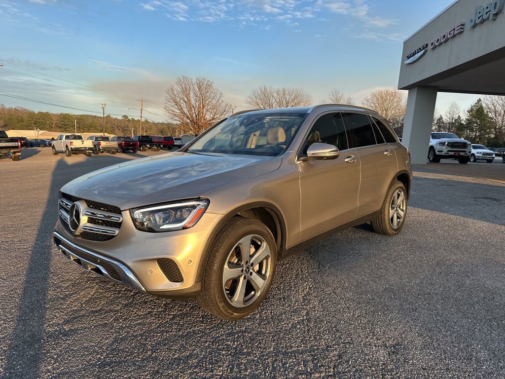Used 2022 Mercedes-Benz GLC 300 4MATIC image 3