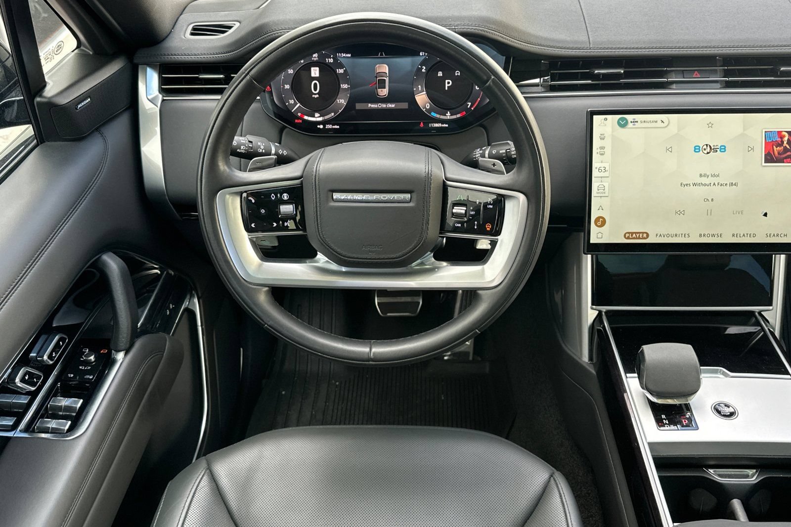 Used 2024 Land Rover Range Rover SE AWD/4WD image 17