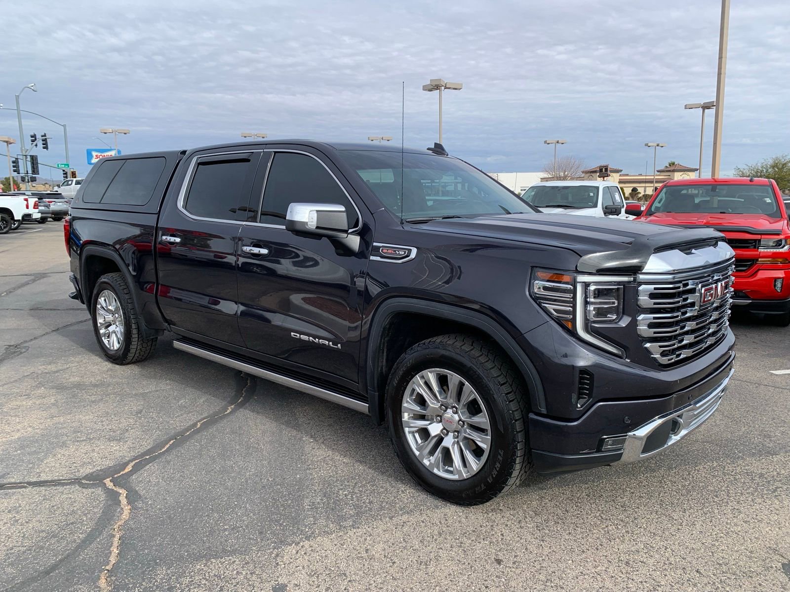 Used 2022 GMC Sierra 1500 Denali image 3