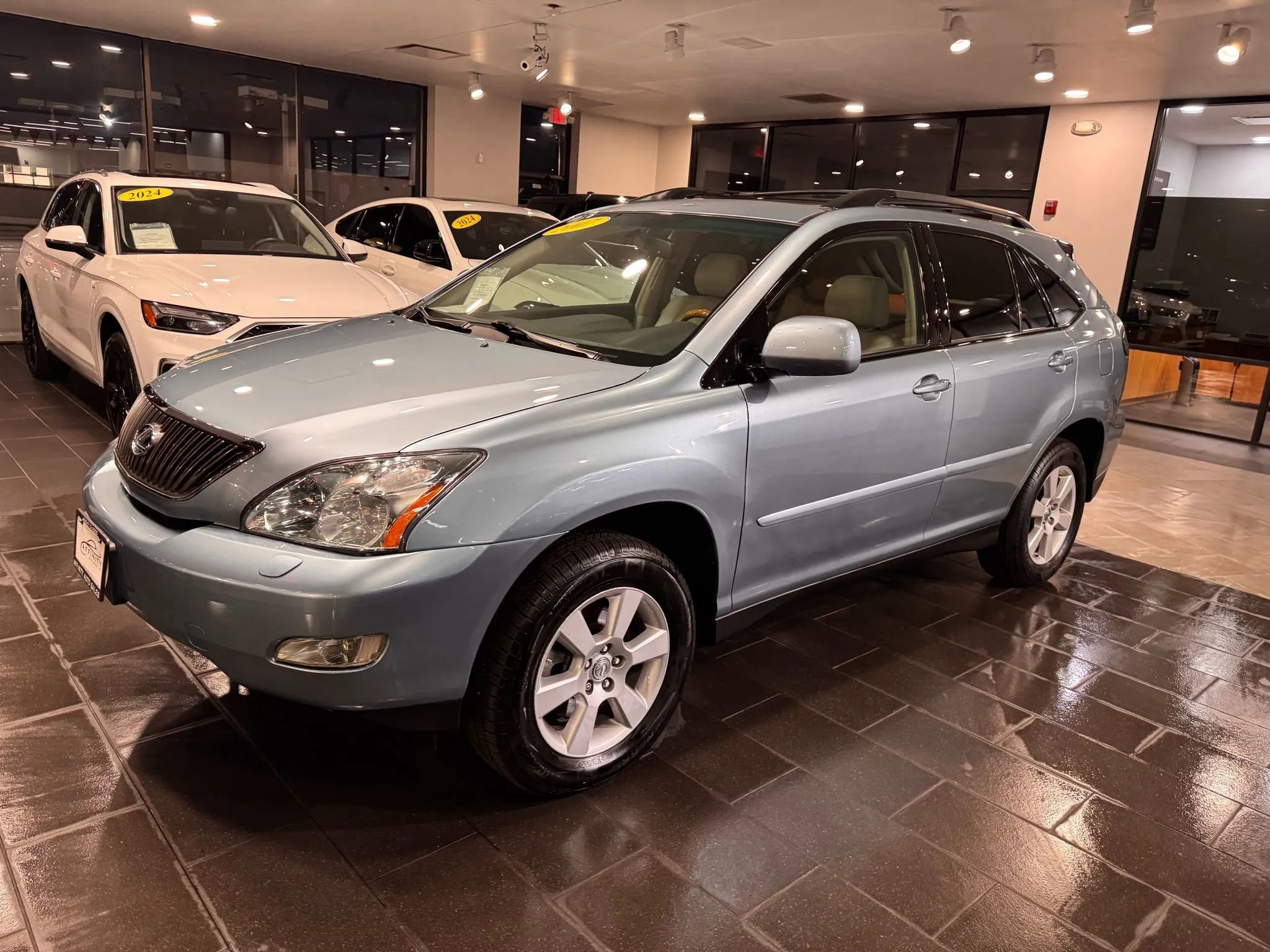 Used 2007 Lexus RX 350 AWD image 2