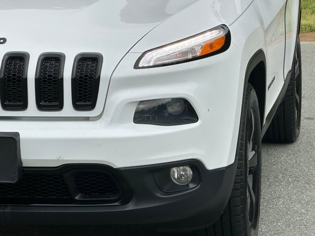 Used 2018 Jeep Cherokee Limited w/ High Altitude Package AWD/4WD image 46