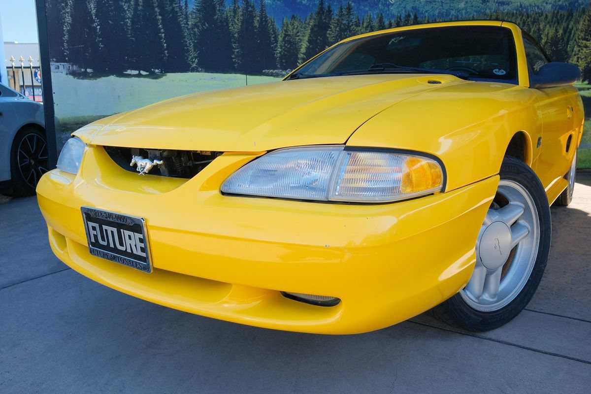 Used 1995 Ford Mustang GT RWD image 7