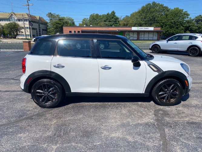 Used 2011 MINI Cooper Countryman S FWD image 3