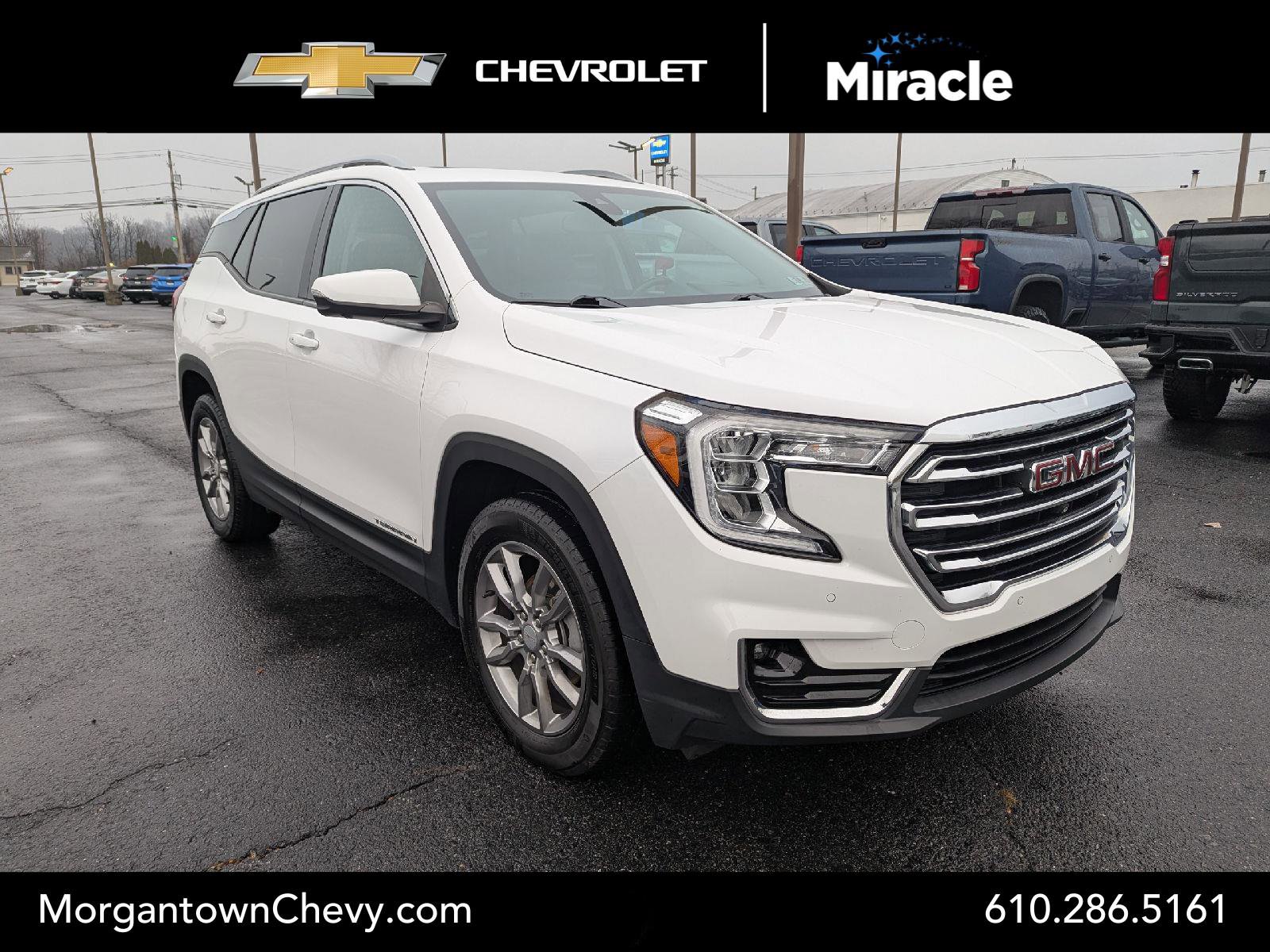 Used 2022 GMC Terrain SLT w/ Infotainment Package II