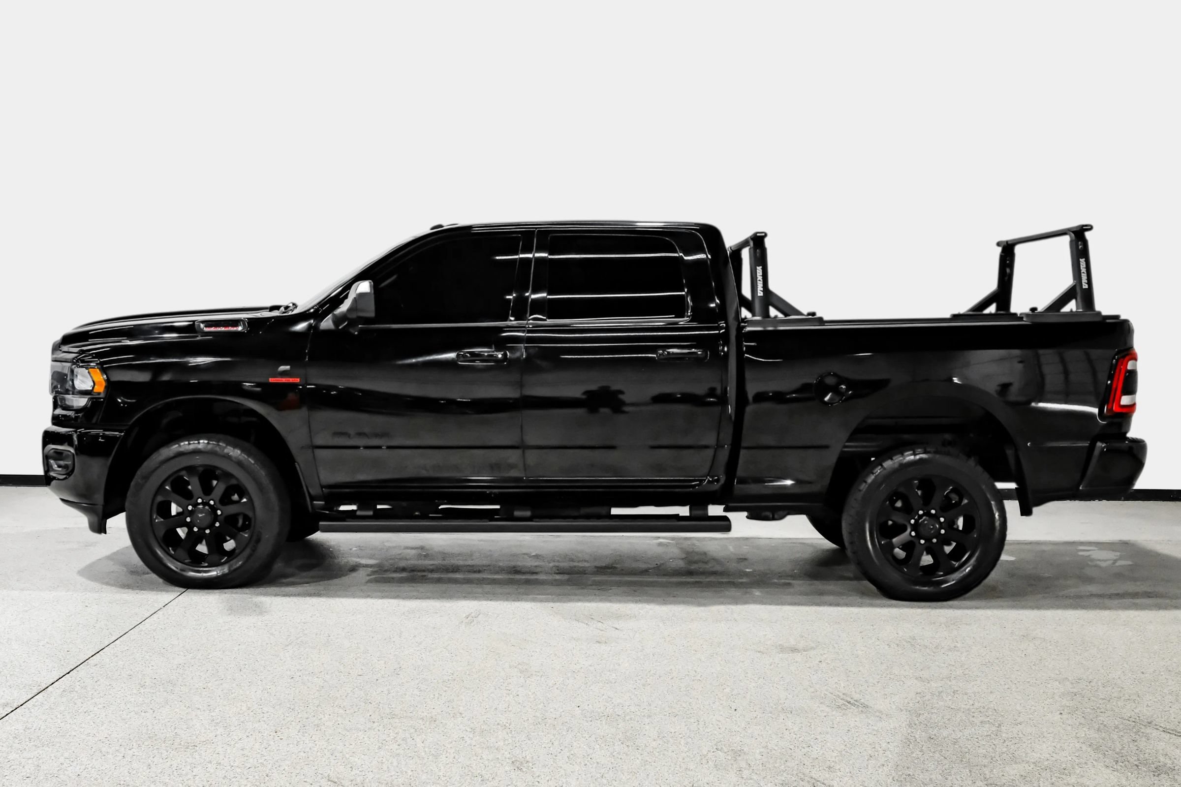 Used 2020 RAM 2500 Big Horn w/ Level 2 Equipment Group AWD/4WD image 9