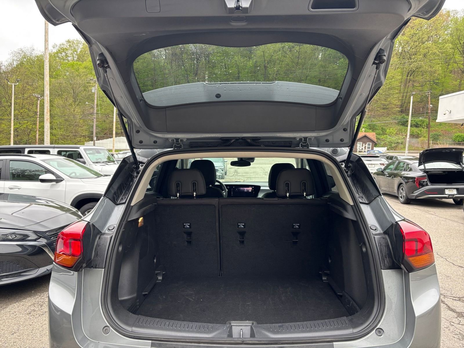 Used 2025 Buick Encore GX Preferred FWD image 31