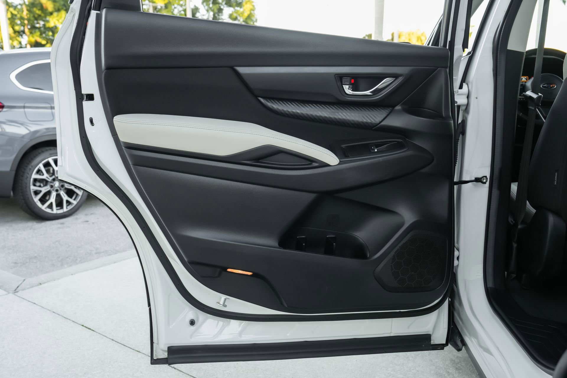 Used 2024 Subaru Ascent Premium w/ Convenience Package image 30