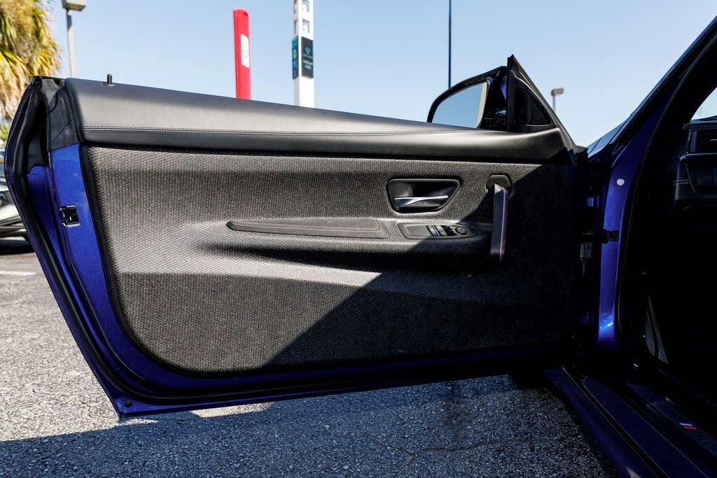 Used 2019 BMW M4 CS w/ Executive Package image 24