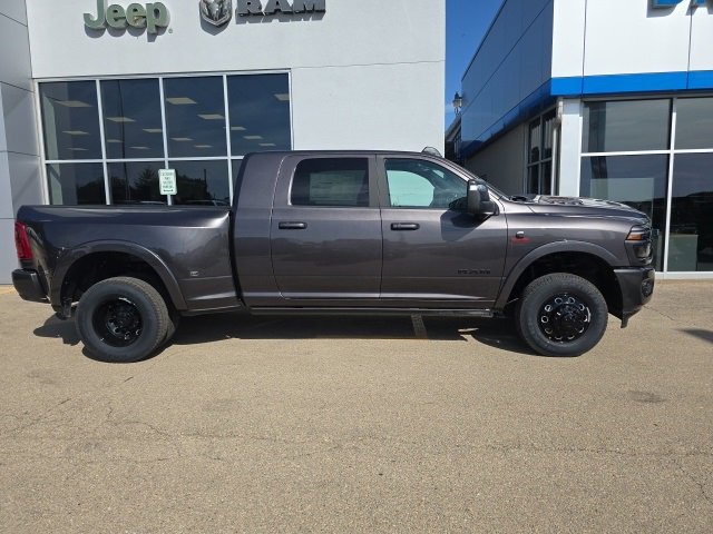 New 2026 RAM 3500 Limited image 2