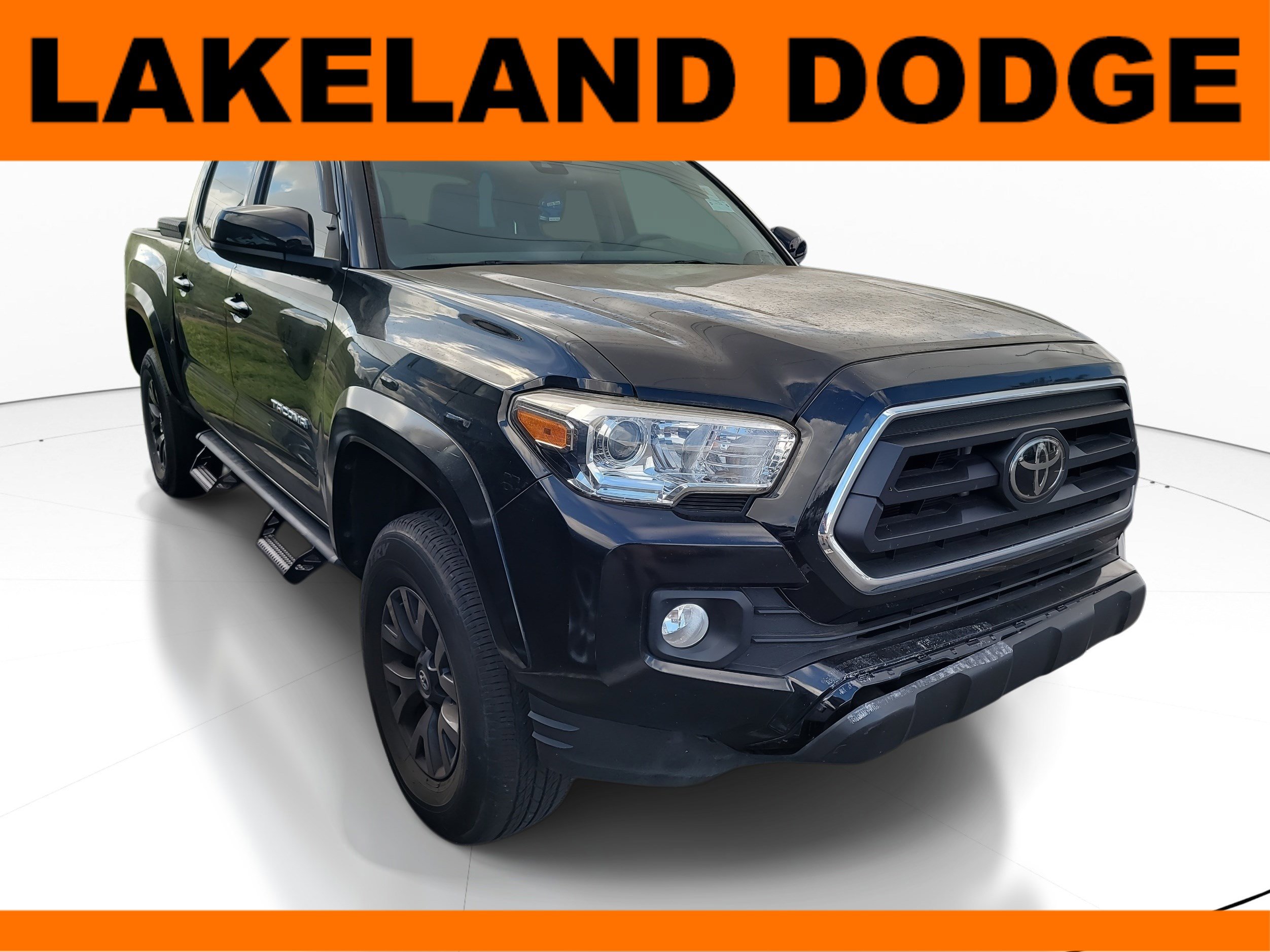 Used 2021 Toyota Tacoma SR5 image 1