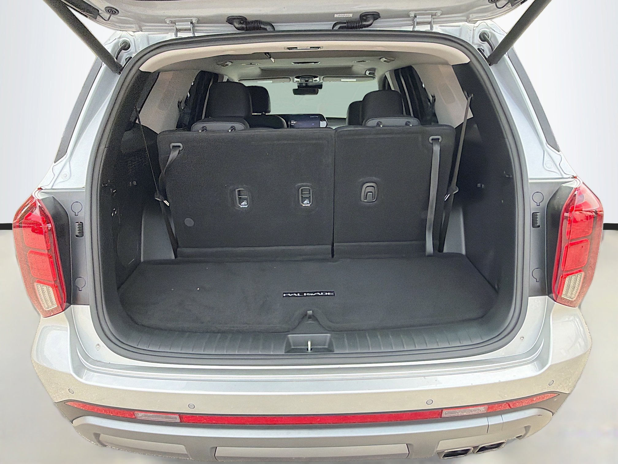 Used 2024 Hyundai Palisade SEL w/ Premium Package image 12