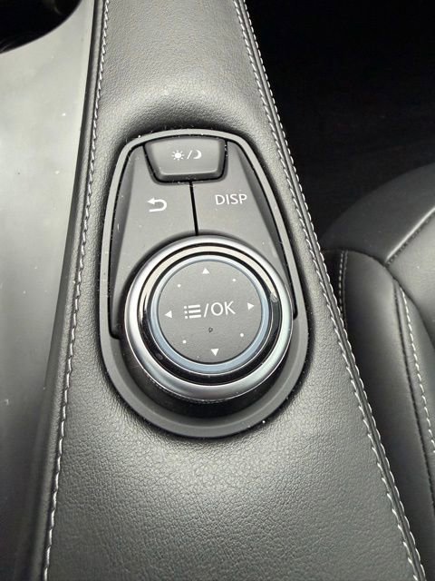 Used 2025 INFINITI QX50 Pure AWD/4WD image 14
